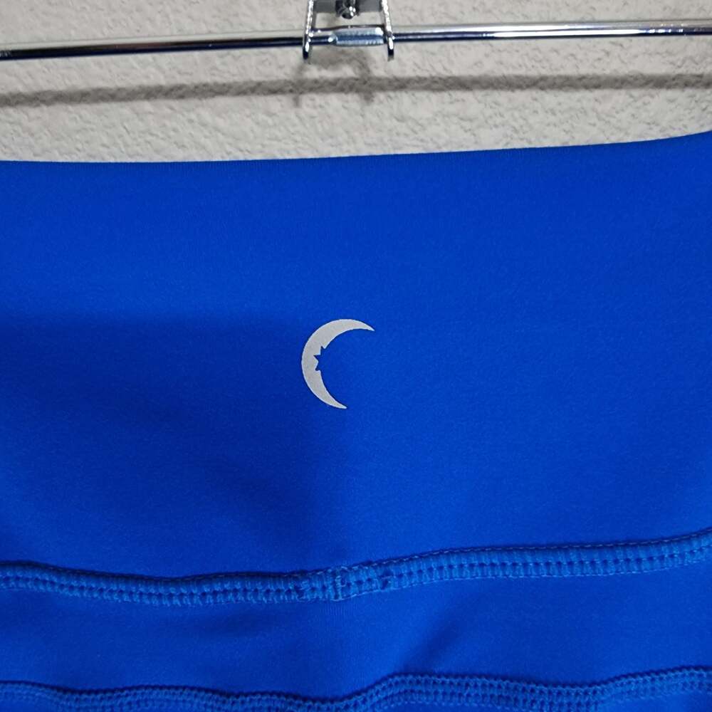 Zyia Active Royal Blue Light n Tight High-Rise Pocket Leggings - Picture 3 of 8